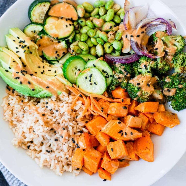 Roasted vegetables, brown rice, and peanut sauce