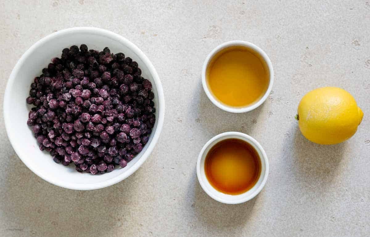 Ingredients for blueberry compote